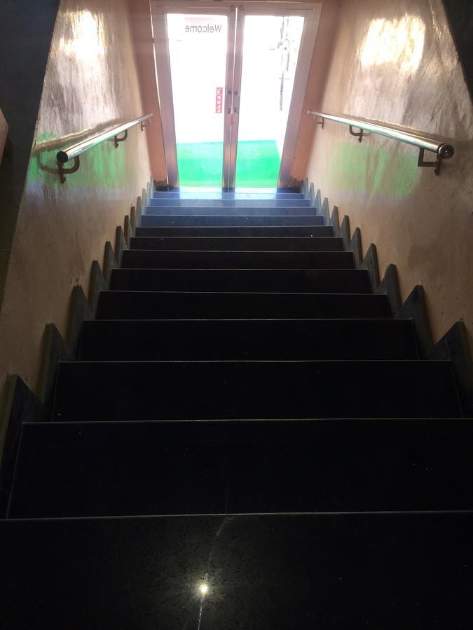 Hotel Tulsi Bānda Exterior foto